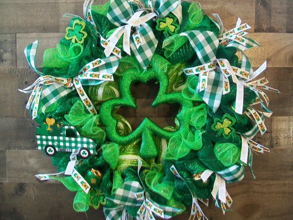 Green & White Shamrock Saint Patrick's Day Front Door Mesh Wreath