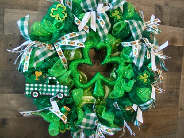 Green & White Shamrock Saint Patrick's Day Front Door Mesh Wreath